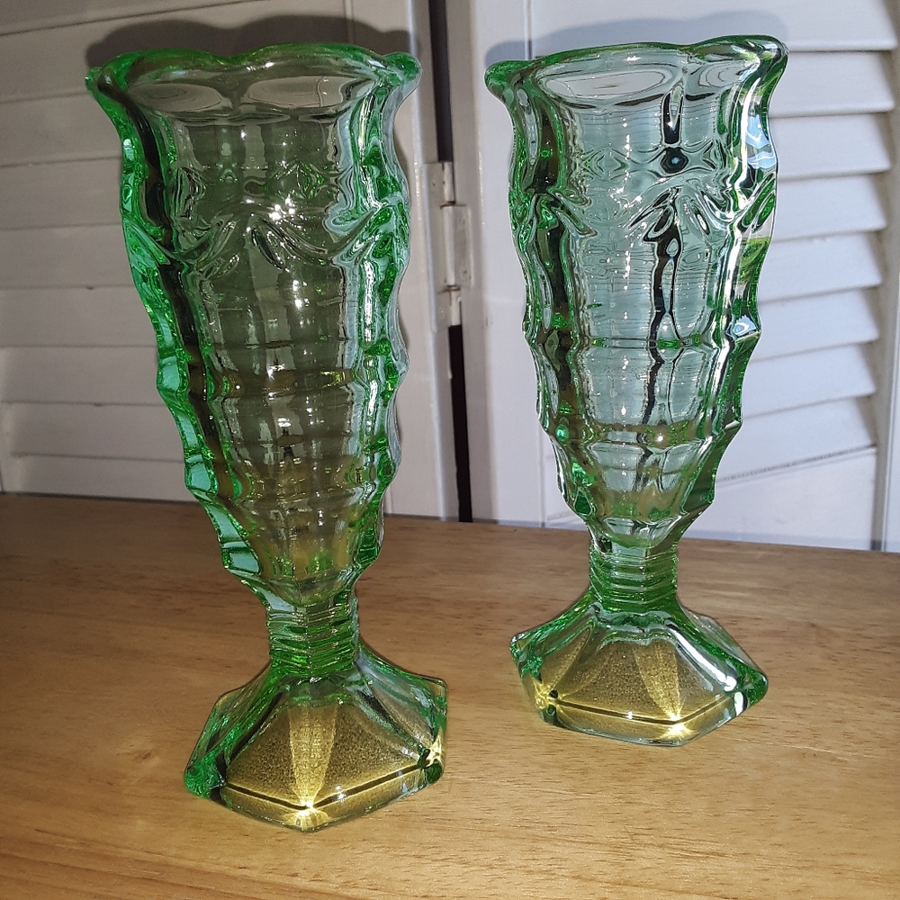 Vintage 1930s Depression juice or wine glass